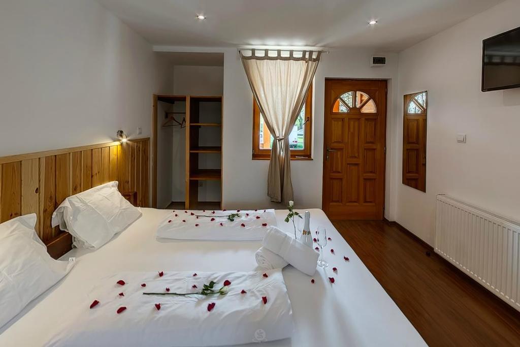 Arena Kemping & Vendeghaz Hotell Budapest Eksteriør bilde